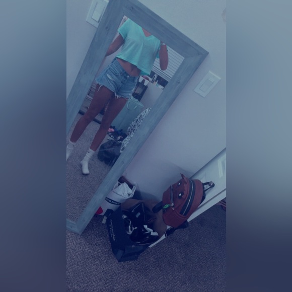 ripped denim boyfriend shorts - Picture 6 of 9